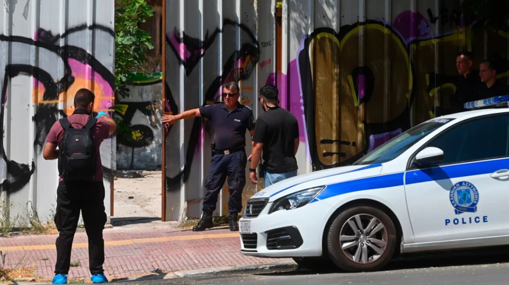 Κυψέλη: Βαλίτσα με πτώμα γυναίκας εντοπίστηκε σε εγκαταλειμμένο κτήριο στην Ευελπίδων!