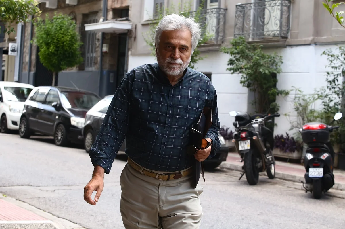 Ο Δ.Χατζησωκράτης ανακοίνωσε την παραίτησή του από την ΚΕ του ΣΥΡΙΖΑ
