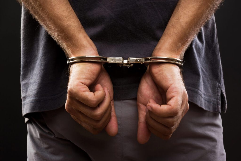 Συνελήφθη άνδρας για διακίνηση ναρκωτικών στη Χαλκιδική: Πάνω από 5.700 το «ταμείο» από το εμπόριο (φωτο)