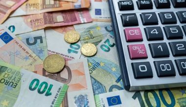 Ρύθμιση χρεών έως 72 δόσεις: Ποιοι μπορούν να ενταχθούν και τι αλλάζει για 1,5 εκατ. οφειλέτες
