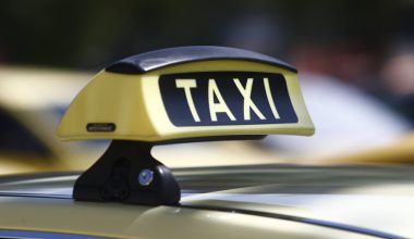 Γυναίκα κατήγγειλε οδηγό ταξί στον Πειραιά: «Μου ζήτησε 15 ευρώ για διαδρομή ενός χιλιομέτρου» (βίντεο)