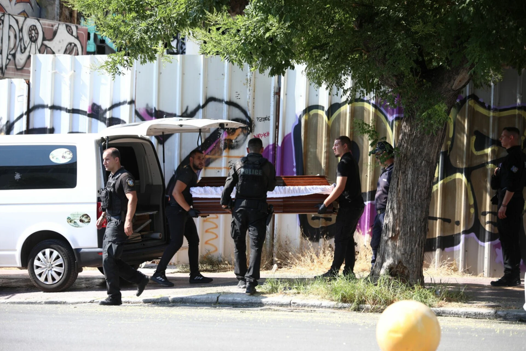 Κυψέλη: Σε γυναίκα 30-35 ετών ανήκει η σορός που βρέθηκε στη βαλίτσα – Σε εξέλιξη οι έρευνες για την ταυτοποίηση