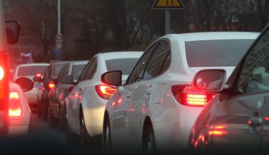 Έρχονται τα «πάνω-κάτω» στα μεταχειρισμένα ΙΧ: Η ΕΕ βάζει τέλος στα «σαπάκια» – Τι αλλάζει από το 2028
