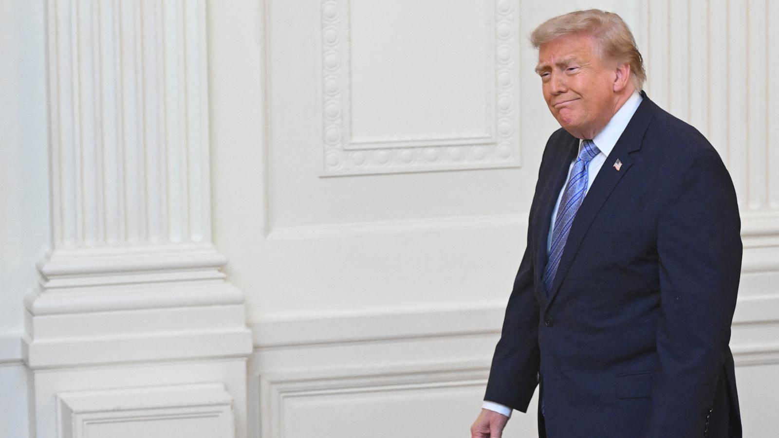 Ν.Τραμπ για το Ιράν: «Παραμύθια ότι ελέγχουν τα Στενά του Ορμούζ – Τους χτυπήσαμε πολύ σκληρά για να μάθουν»