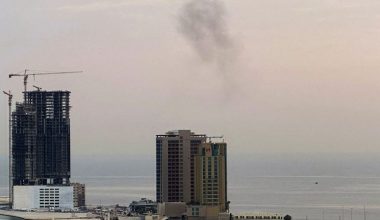 Οι Φρουροί της Επανάστασης κτύπησαν με πυραύλους cruise υποδομές της Amazon στο Μπαχρέιν