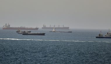 Φρουροί της Επανάστασης: «Επιτεθήκαμε σε δύο δεξαμενόπλοια στα Στενά του Ορμούζ» – Το ένα ήταν ελληνικό