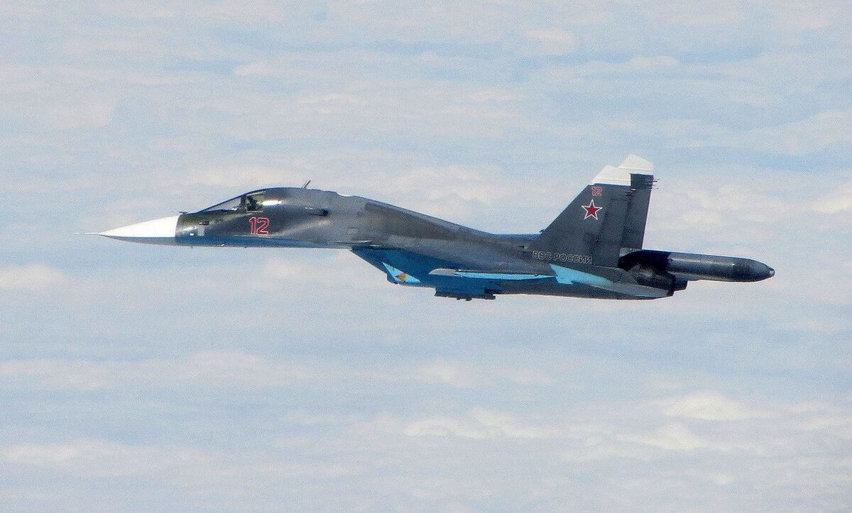 Su-34 ισοπέδωσε αστραπιαία ολόκληρο κτίριο με Ουκρανούς στο Ορέχοβο (βίντεο)