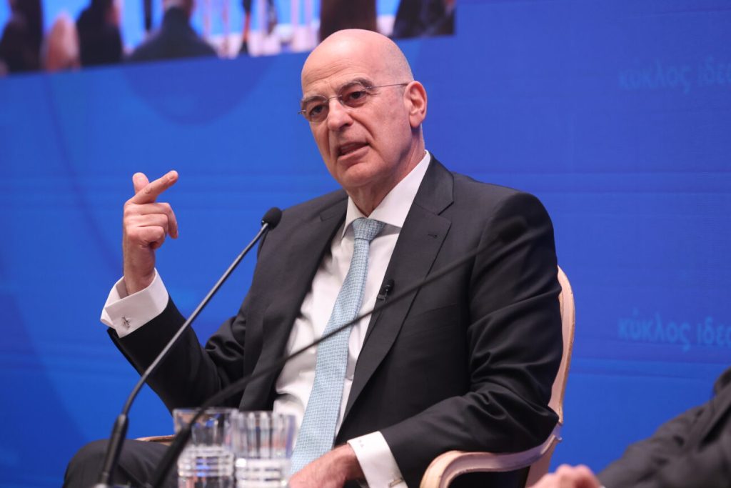 Ν.Δένδιας για Μ.Λίντα: «Άφησε ανεξίτηλο το αποτύπωμά της στο ελληνικό τραγούδι»