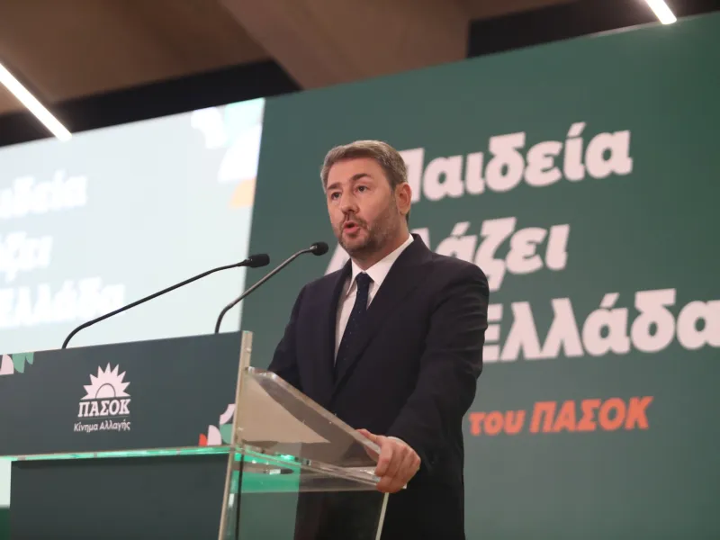 Δημοσκόπηση Interview: Αυξάνεται κι άλλο η διαφορά ΕΛΑΣ – ΠΑΣΟΚ
