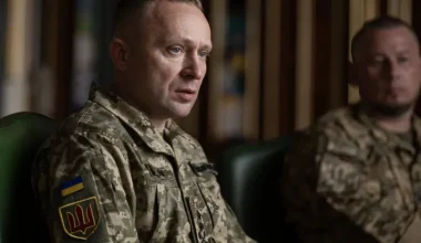 Μ.Ντραπάτι: Όταν το 2014 έμπαινε με τεθωρακισμένα για να χτυπήσει τους Ρωσόφωνους της Μαριούπολης (βίντεο)
