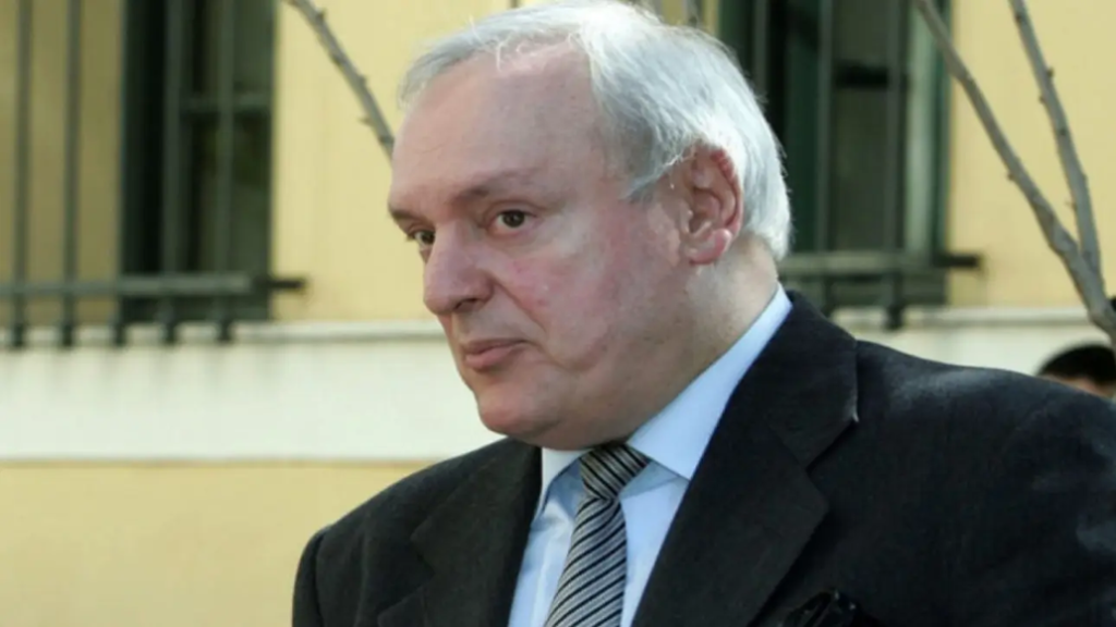 Πελάτισσα Σ.Γεωργίου: «Σχεδίαζε να πάει διακοπές με τις κόρες του στο Καρπενήσι»