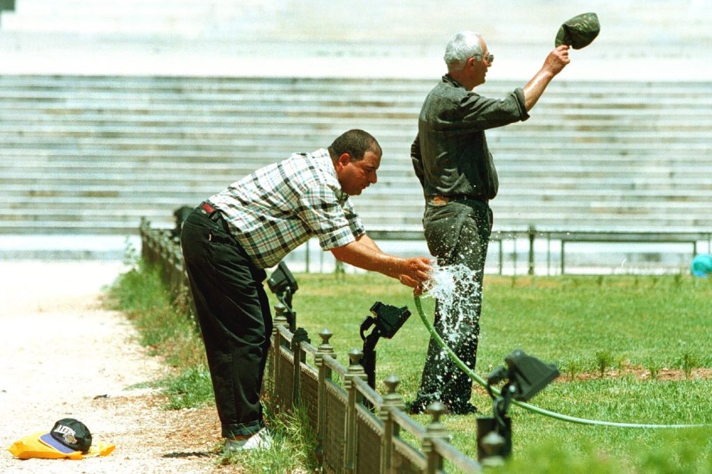 Ο φονικός καύσωνας του 1987: Όταν η Ελλάδα μετατράπηκε σε «καμίνι» και άφησε πίσω του πάνω από 1.300 νεκρούς
