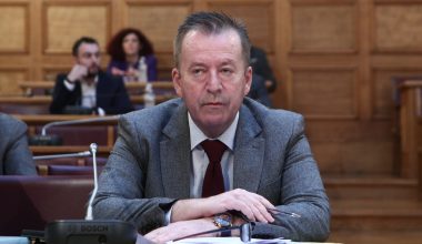 Β.Κόκκαλης: Παραιτήθηκε κι επίσημα από κάθε ιδιότητα μέσα στον ΣΥΡΙΖΑ ο βουλευτής Λάρισας – Το μήνυμά του