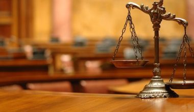 Σφοδρές αντιδράσεις της Ένωσης Δικαστών και Εισαγγελέων για τις αλλαγές στη θητεία των διοικήσεων των δικαστηρίων