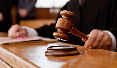 Θεσσαλονίκη: Ποινή φυλάκισης 2 ετών και 7 μηνών στον 36χρονο που επιτέθηκε με τρίαινα σε… λάθος άνθρωπο