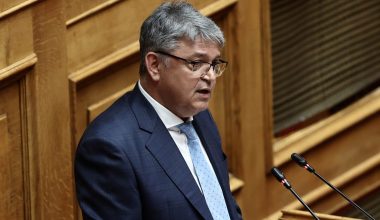 Το κόμμα «ΝΙΚΗ» δεν θα παραστεί στη δεξίωση για την Αποκατάσταση της Δημοκρατίας στο Προεδρικό Μέγαρο