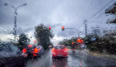 Ισχυρές καταιγίδες, κεραυνοί και χαλαζοπτώσεις από σήμερα: Αυτές είναι οι 11 περιοχές που τέθηκαν σε «Red Code»