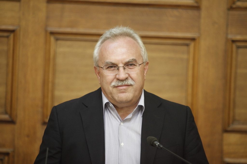 Δημήτρης Γάκης: Φοιτητής στα 70 του ο πρώην βουλευτής του ΣΥΡΙΖΑ – Δείτε σε ποια σχολή πέρασε (φωτο)