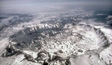 Ερευνητές αποκάλυψαν 73 άγνωστες ηφαιστειακές καλδέρες στους βυθούς των ωκεανών