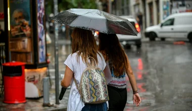 Επικαιροποιήθηκε το έκτακτο δελτίο επιδείνωσης καιρού: Πού θα «κτυπήσει» η κακοκαιρία – Καταιγίδες και στην Αττική