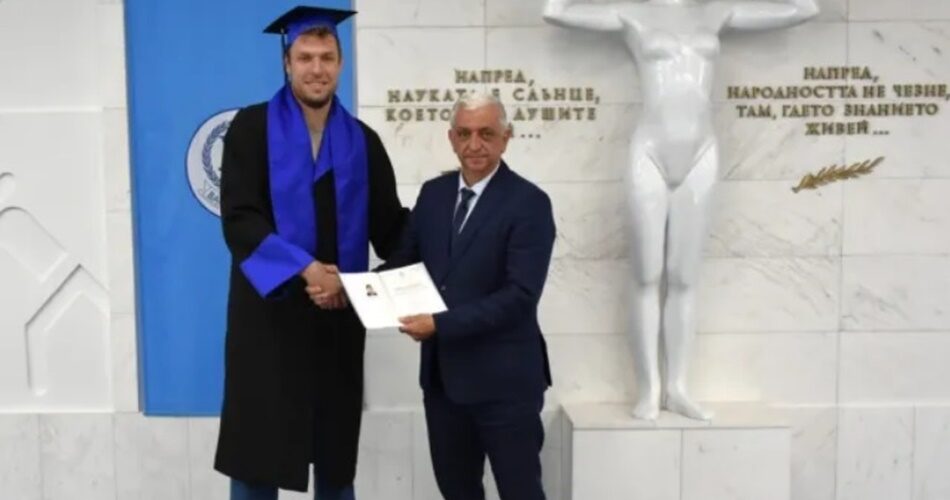 Σ.Βεζένκοφ: Ο MVP που προετοιμάζει την επόμενη ημέρα – Στα χέρια του το μεταπτυχιακό στην προπονητική
