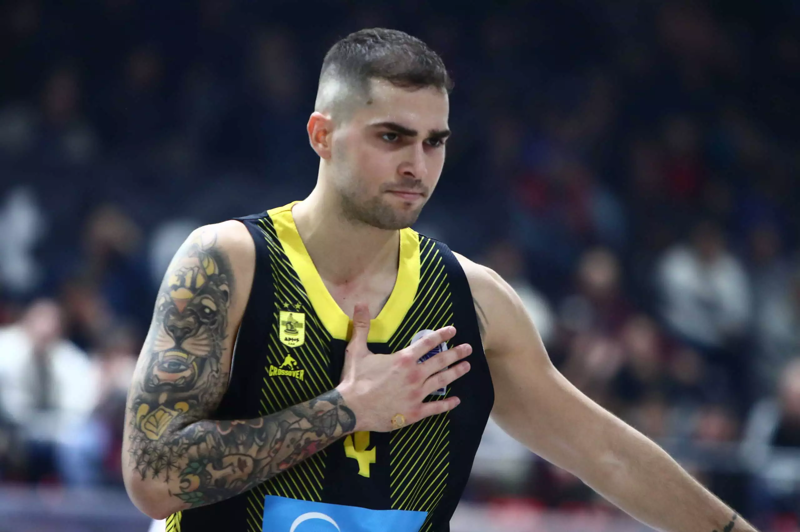 Βασίλης Τολιόπουλος: Οι πρώτες δηλώσεις του Έλληνα γκαρντ μετά την επιστροφή του στον Άρη (βίντεο)