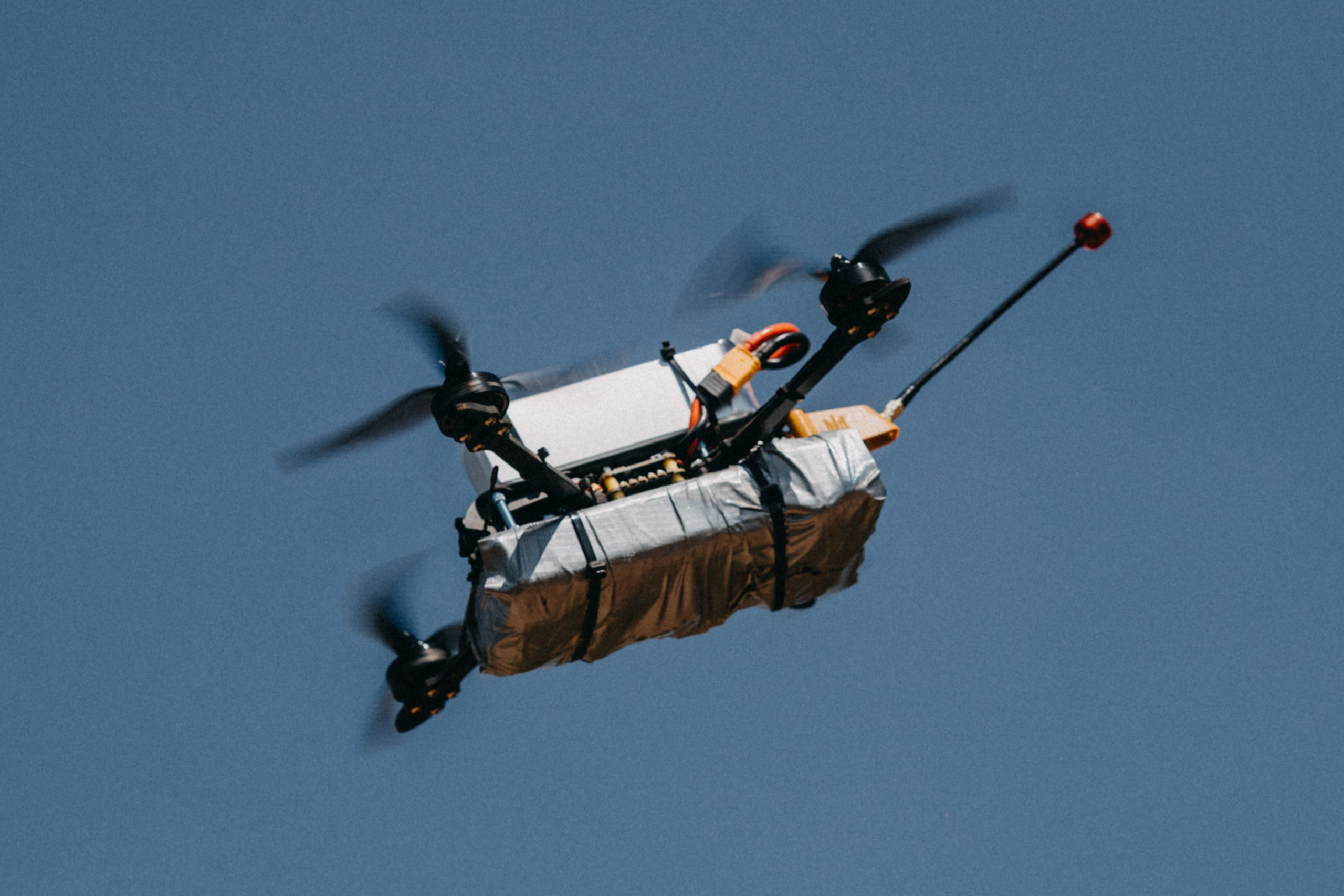 Ανησυχία από ΥΠΕΞ για τα drones στην Ρουμανία που κανείς ακόμη δεν ξέρει από που… προέρχονται!