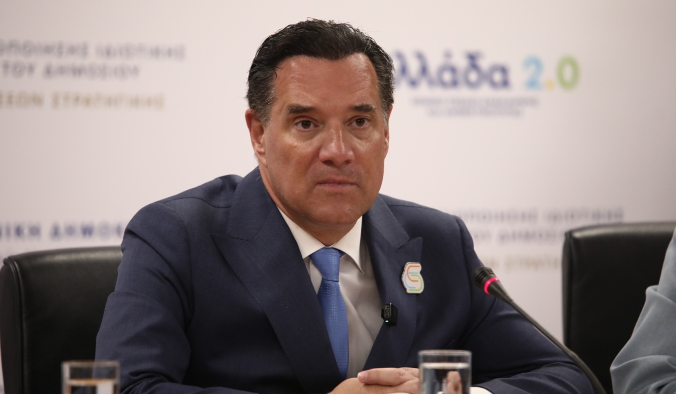 Δριμεία επίθεση του Α.Γεωργιάδη στον ΣΥΡΙΖΑ για την Novartis, αιχμές στον Μ.Σαλμά ενώ θέλει συγγνώμη