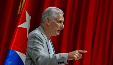 Μ.Ντίας-Κανέλ: «Μύδροι» του Κουβανού προέδρου κατά των ΗΠΑ – «Ψάχνουν αφορμή για να διαπράξουν πολιτική γενοκτονία»