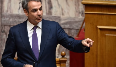 Predator, ΟΠΕΚΕΠΕ, Τέμπη, κ.λ.π. – Τα σκάνδαλα που δεν «κλείνουν» και «καταδιώκουν» συνεχώς την κυβέρνηση