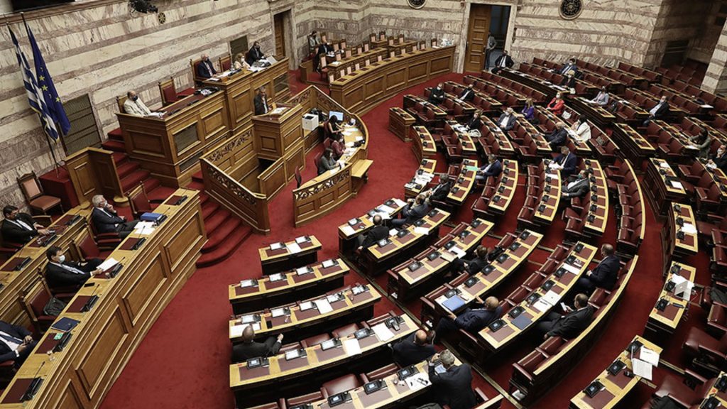 Συνταγματική αναθεώρηση: Πέρασαν οι προτάσεις της ΝΔ με 158 έως 161 ψήφους – Εκτός στόχου η πλειοψηφία των 180