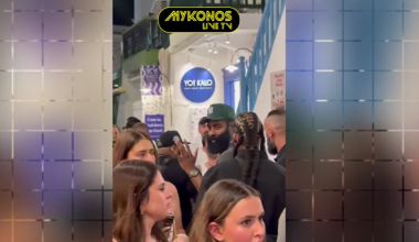 Απίθανη «τάπα» τουρίστριας στον Τζέιμς Χάρντεν όταν πήγε να της μιλήσει στα σοκάκια της Μυκόνου – Δείτε βίντεο