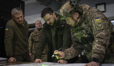 O βασικός λόγος που ο Β.Ζελένσκι τέλειωσε τον Ο.Σίρσκι από τη θέση του Αρχηγού των Ενόπλων Δυνάμεων