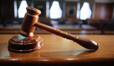 Θεσσαλονίκη: Καταδικάστηκε 82χρονος που ανατίναξε το σπίτι του γιου του – Ζήτησε να επιστρέψει στη φυλακή