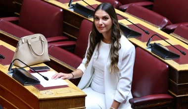 Μ.Κοροβέση: Ανακοίνωσε την αποχώρησή της από το κόμμα του Σ.Κασσελάκη