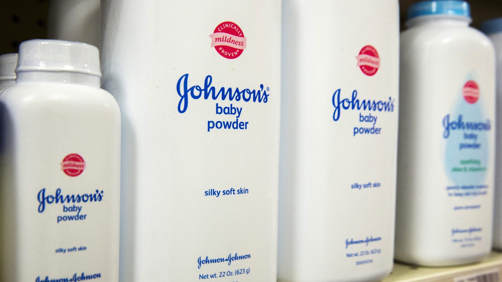 Johnson & Johnson: Θα πληρώσει 5,5 δισ. δολάρια για το βρεφικό ταλκ που κατηγορείται για πρόκληση καρκίνου