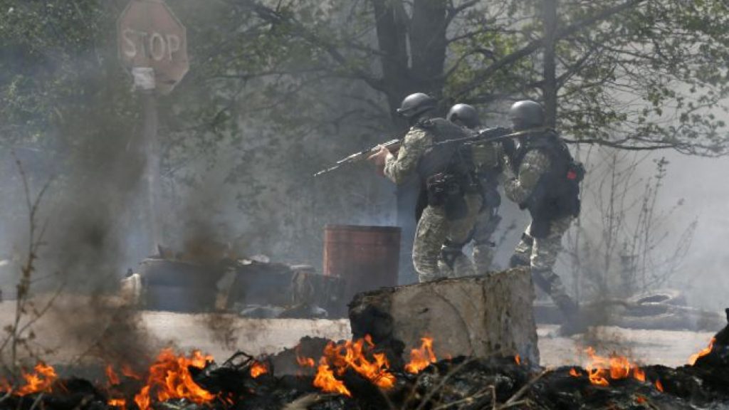 Έρεβος στο Σλαβιάνσκ: Οι Ρώσοι πλησιάζουν την «είσοδο» της πόλης και οι εικόνες είναι συγκλονιστικές (βίντεο)