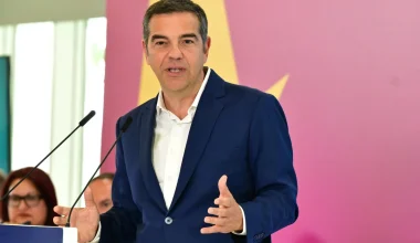 Η έκπληξη που ετοίμασαν οι συνεργάτες του Αλέξη Τσίπρα για τα 52α γενέθλιά του – Δείτε φωτογραφίες