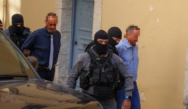 Ελεύθερος με εγγύηση 20.000 ευρώ αφέθηκε ο 57χρονος ιατροδικαστής για την υπόθεση της «μαφίας» της Κρήτης
