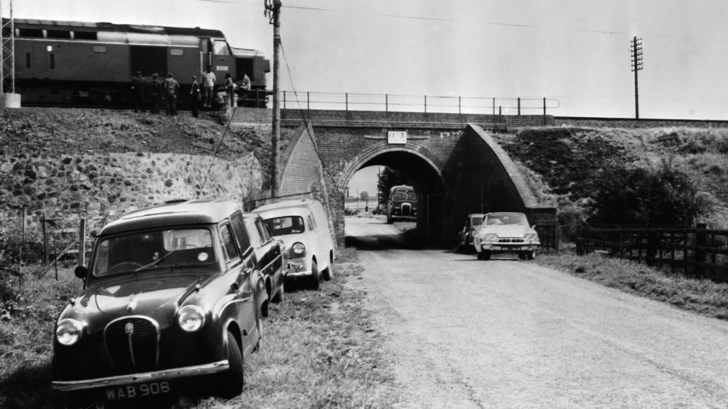 Το σχέδιο των 30 λεπτών που «εξαφάνισε» 65 εκατ. δολάρια – Η «ληστεία του αιώνα» (βίντεο)