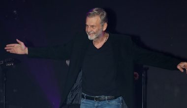 Νέα ανάρτηση «φωτιά» από τον πρώην κουμπάρο του Α.Γκλέτσου: Η φωτογραφία του ηθοποιού με σπίντο μαγιό