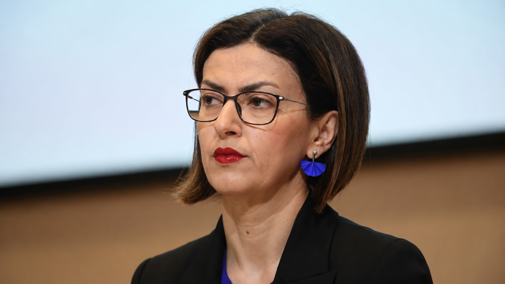 Ε.Αγαπηδάκη: Ξόδεψε 69 εκατ. ευρώ σε προγράμματα της UNICEF χωρίς ανάλυση δαπανών! – Πού πήγαν τόσα λεφτά;