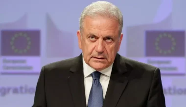Συνεδρίαση της Επιτροπής Δεοντολογίας της Βουλής για Δ.Αβραμόπουλο: Δεν θα πάει! – Θα τους στείλει υπόμνημα!