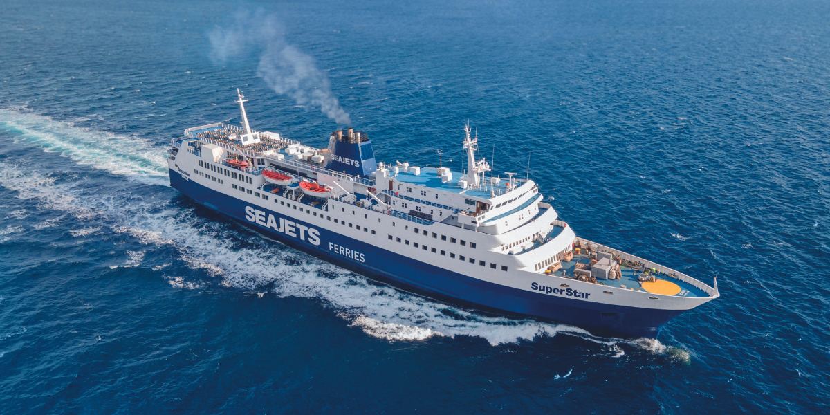 Επιστροφή χρημάτων και δωρεάν εισιτήριο στους επιβάτες του «Super Star» μετά την επιστροφή στο Λαύριο
