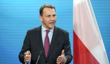 Πολωνία: Καλεί τον Ρώσο πρέσβη μετά την πτώση πυραύλου στο έδαφός της – «Ρωσικός ο Χ-101» λέει η Βαρσοβία
