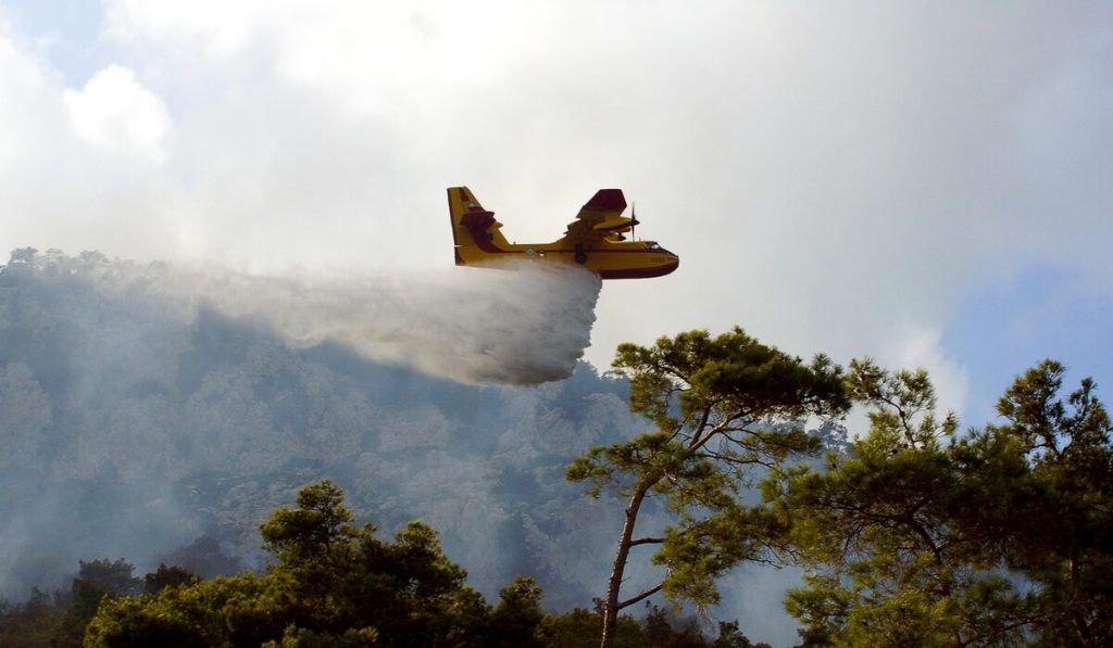 Πυρκαγιά στις Μυκήνες! – Εκκενώνεται το Φίχτι Αργολίδας
