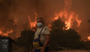 Ελληνική Πνευμονολογική Εταιρεία: Συστάσεις για την προφύλαξη της πυρκαγιάς – Ποιες είναι οι κατάλληλες μάσκες