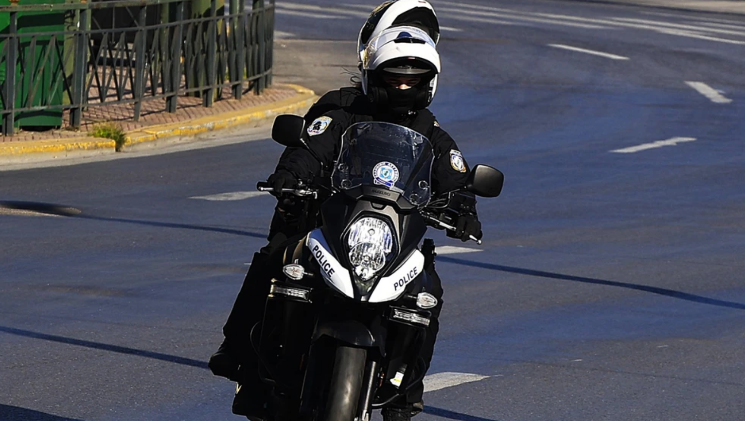 Κλοπή αυτοκινήτου στη Λάρισα κατέληξε σε «κινηματογραφική» καταδίωξη στο κέντρο της πόλης