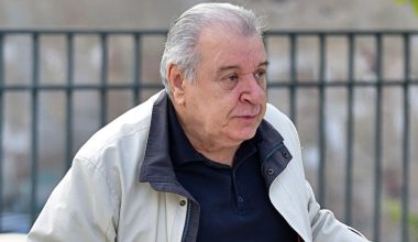 Τ.Χαλκιάς: Στάχτη το εξοχικό του ηθοποιού στο Πόρτο Γερμενό – Η ανάρτηση του γιου του (φωτο)