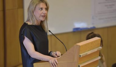 Η Μ.Καρυστιανού διαγράφει τον Θ.Αυγερινό από την «Ελπίδα για τη Δημοκρατία»